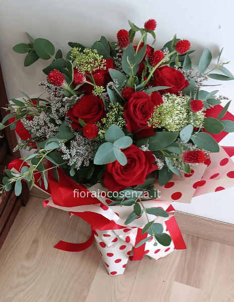Mazzo Carolina 6 rose rosse