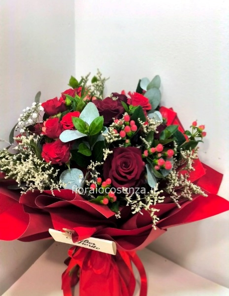 Bouquet red